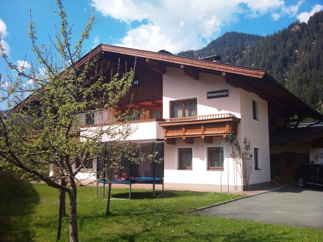 Ferienwohnungen Christine Waidring